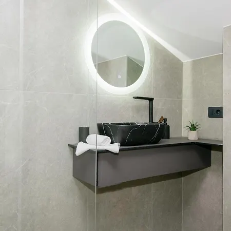 Beautiful In With Kitchen